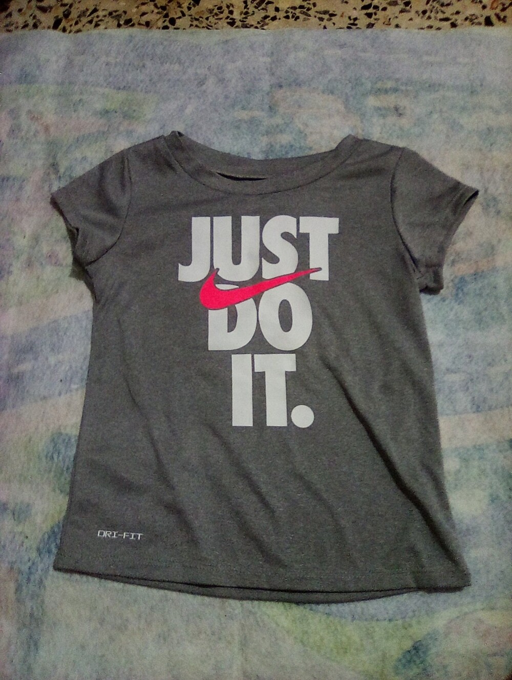Nike Gray Kids' Short-Sleeve Tee with Pink Swoosh
